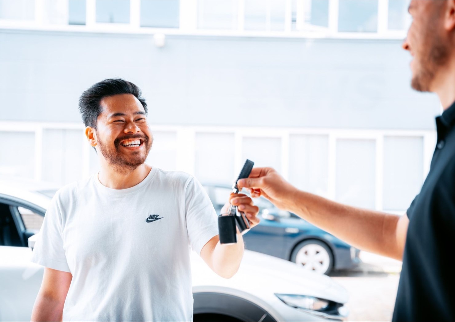 <h5>Groot netwerk</h5>
<p>Onze jarenlange ervaring in de autobranche heeft ons in staat gesteld een sterk netwerk van betrouwbare autobedrijven op te bouwen. Hierdoor kunnen wij altijd een goede prijs bieden voor uw auto.</p>